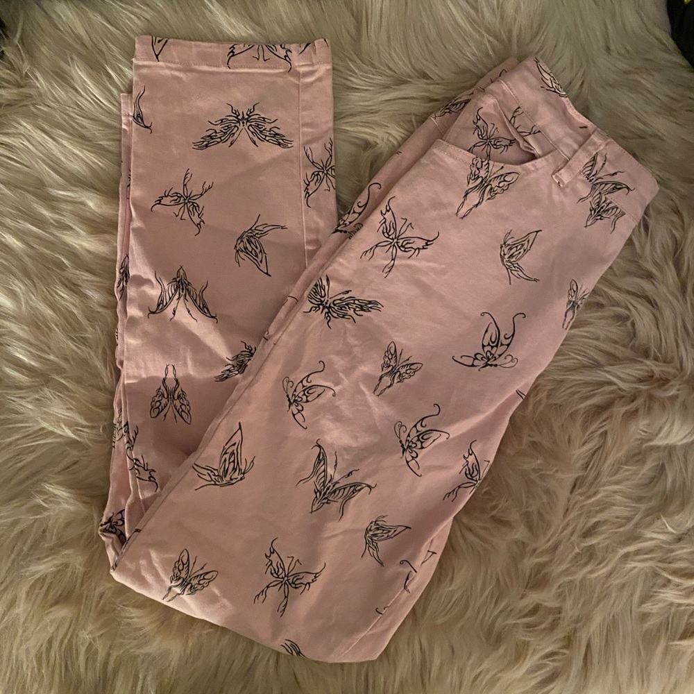 Hot Lava butterfly pattern pants in pink